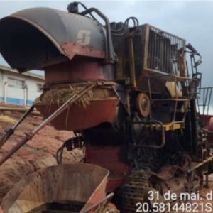 Colhedora de Cana Case IH A8810 Ano 2021 – Série PRCY8810HMPA05199